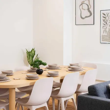 Modern 4-bed In Business District 公寓 利兹