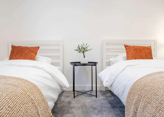 公寓 Modern 4-bed In Leeds Business District